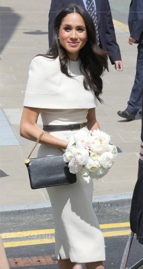 meghan markle givenchy bag